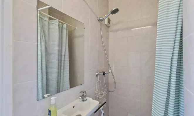Недвижимость Property Type: Apartment  
Location: Cannes, Centre-ville  

Apartment Cannes Central: 7