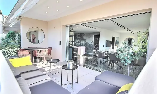 Недвижимость Villa Pointe Croisette: 17