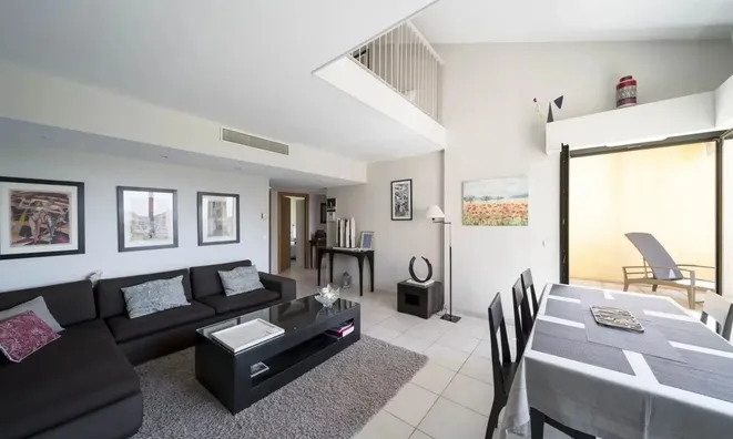 Недвижимость Villa République Cannes: 5