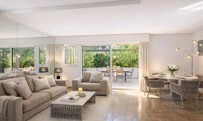 Недвижимость Villa Pointe Croisette: 2