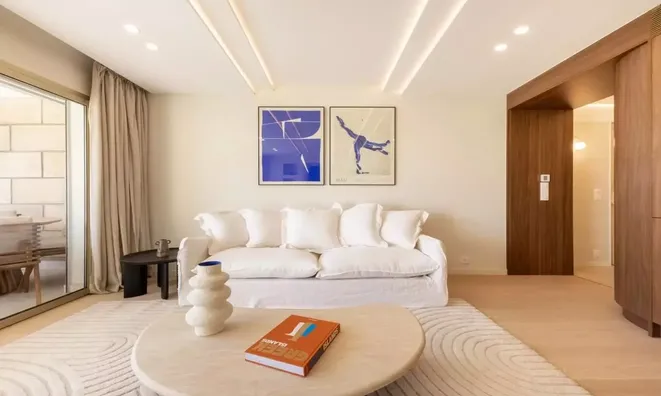 Недвижимость House Suquet Cannes: 1