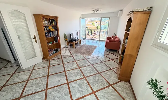 Недвижимость Villa Petit Juas: 3