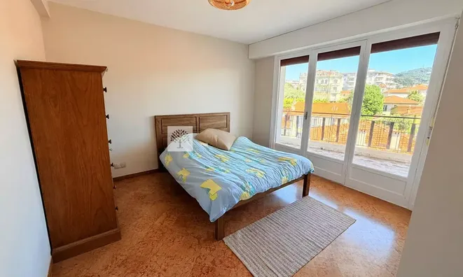 Недвижимость Villa Petit Juas: 10
