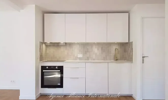 Недвижимость Villa Petit Juas: 8