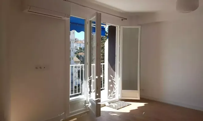 Недвижимость Villa Petit Juas: 9