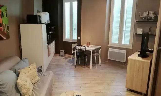 Недвижимость Villa Petit Juas: 1