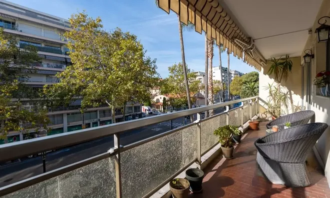 Недвижимость House Carnot in Cannes: 3