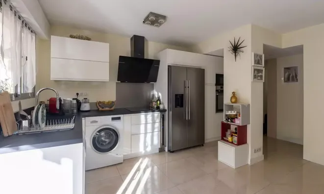 Недвижимость House Carnot in Cannes: 7