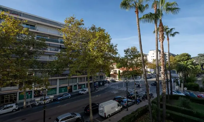 Недвижимость House Carnot in Cannes: 17