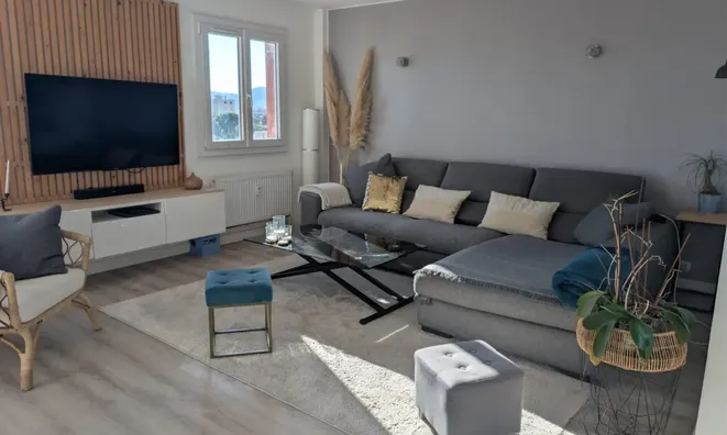 Недвижимость House Cannes La Bocca: 1