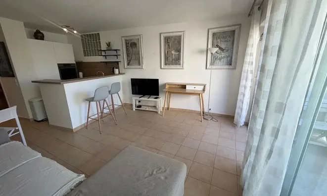 Недвижимость Residence Pointe Croisette: 2