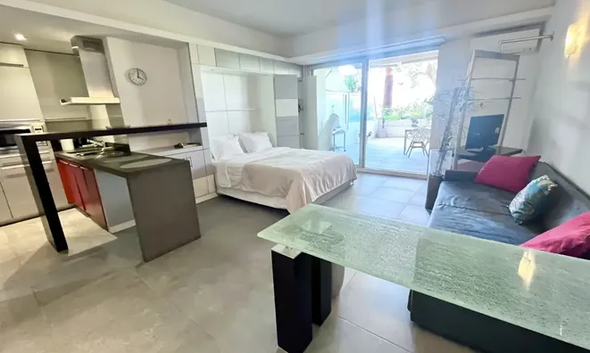 Недвижимость Villa Pointe Croisette: 2