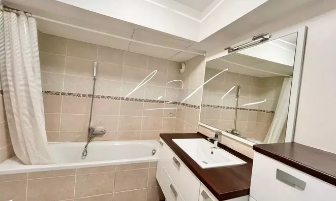 Недвижимость Villa République Cannes: 7