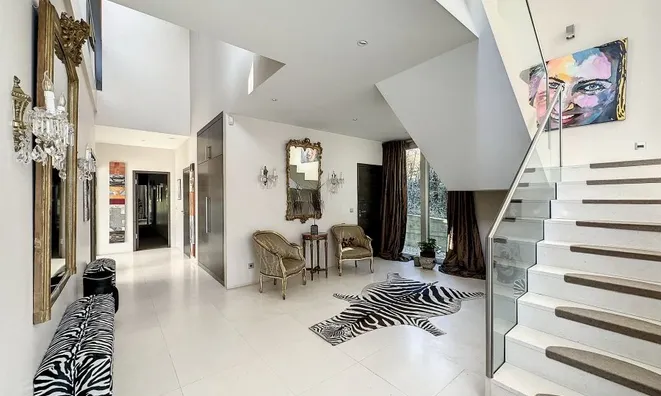 Недвижимость Villa 4 bedrooms for sale in Kockelscheuer: 1