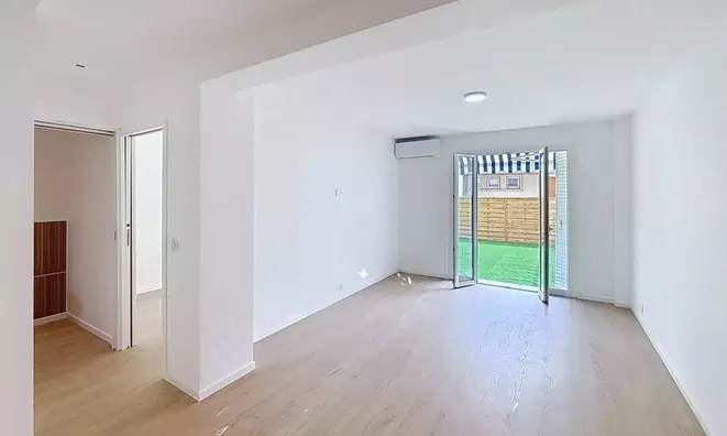 Недвижимость Villa Cannes Petit Juas: 2