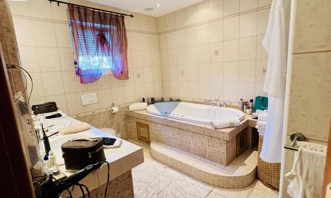 Недвижимость Family house on Toshina: 12