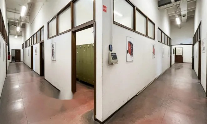 Недвижимость Коммерческое пространство Стайнге: 9