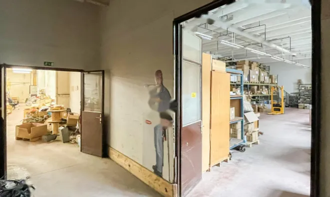 Недвижимость Коммерческое пространство Стайнге: 23