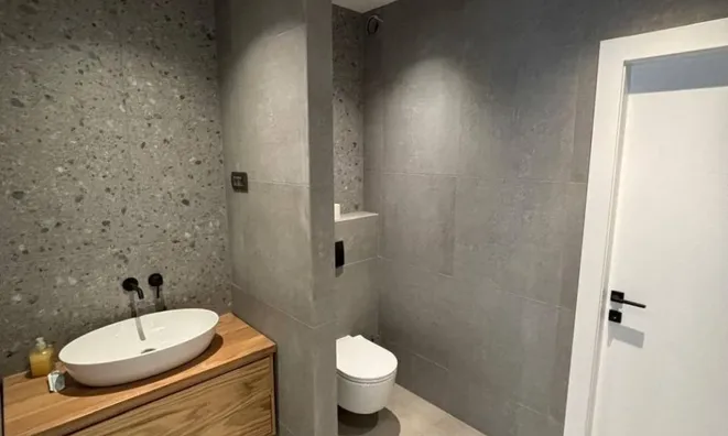Недвижимость Семейный дом 230 м² в Центре: 9