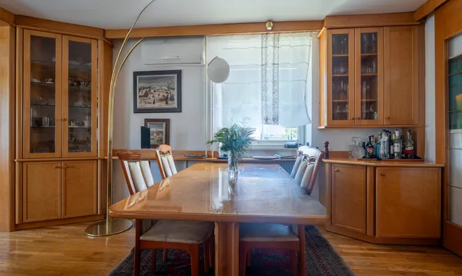 Недвижимость House, Ljubljana, Rožna Dolina: 3