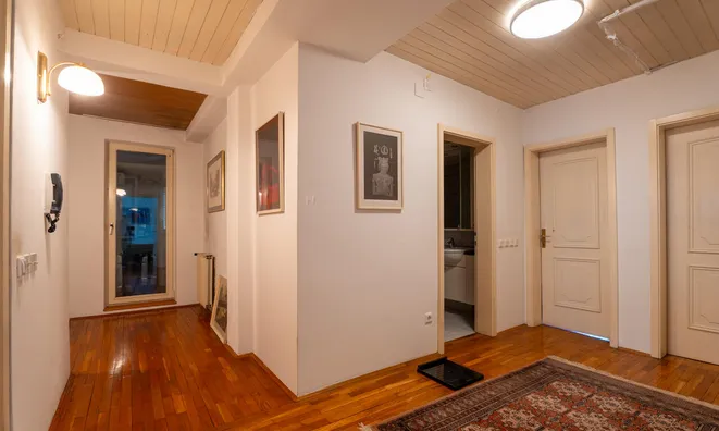 Недвижимость House, Ljubljana, Rožna Dolina: 9