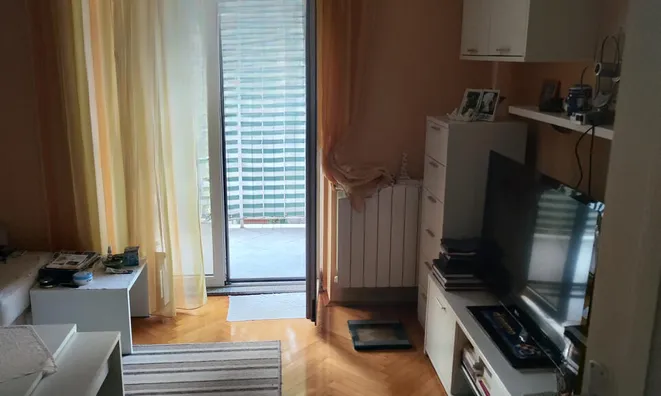 Недвижимость Двухкомнатная квартира Изола: 2