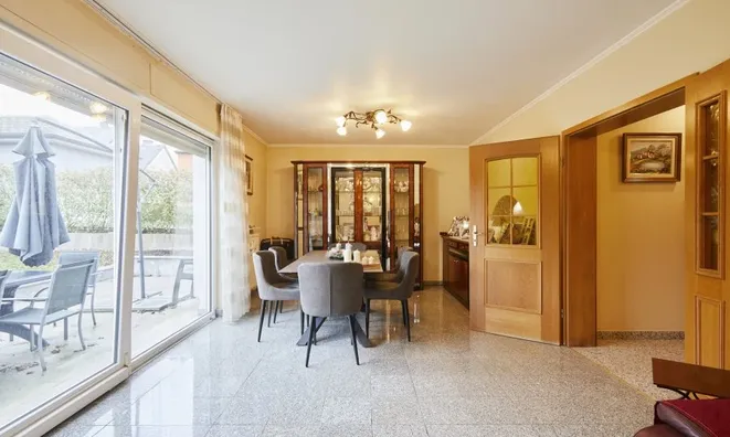 Недвижимость House 6 bedrooms for sale in Bertrange: 6