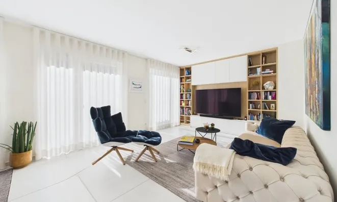 Недвижимость Apartment 1 bedroom for sale in Luxembourg-Rollingergrund: 2