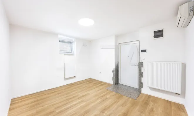 Недвижимость Two-room apartment Kashel: 5
