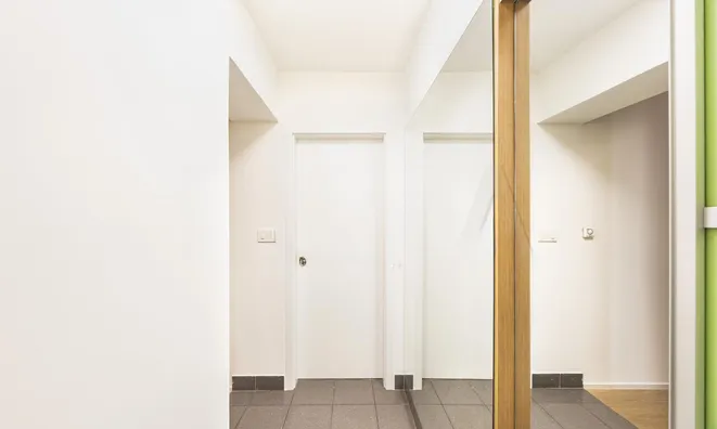 Недвижимость Two-room apartment Kashel: 10