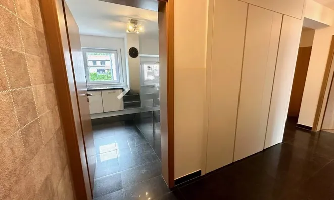 Недвижимость Apartment 4 bedrooms for sale in Eischen: 2