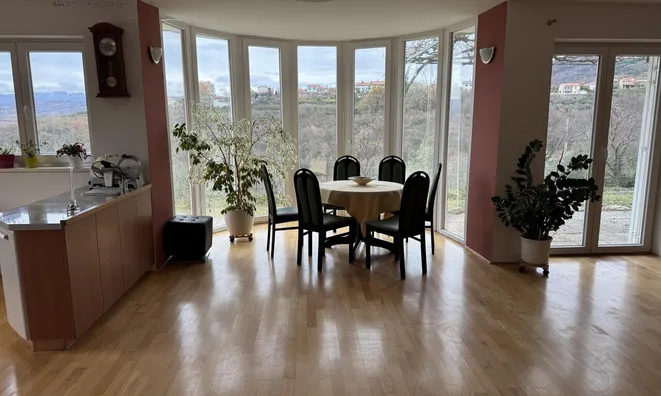 Недвижимость House in Kampele: 6