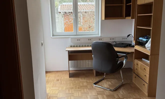 Недвижимость House in Kampele: 11