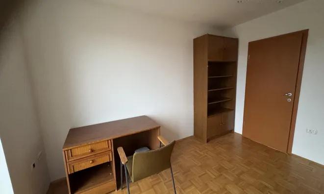 Недвижимость House in Kampele: 19