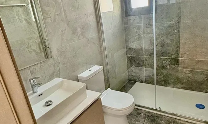 Недвижимость 2 Bedroom Apartment For Sale in Mesa Geitonia, Limassol: 9