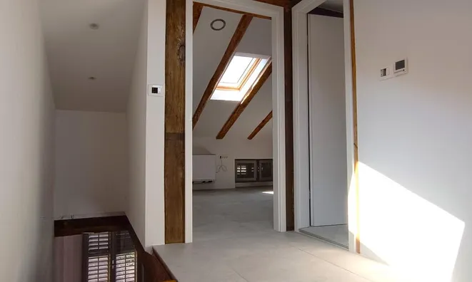 Недвижимость House with Terrace Isola: 17