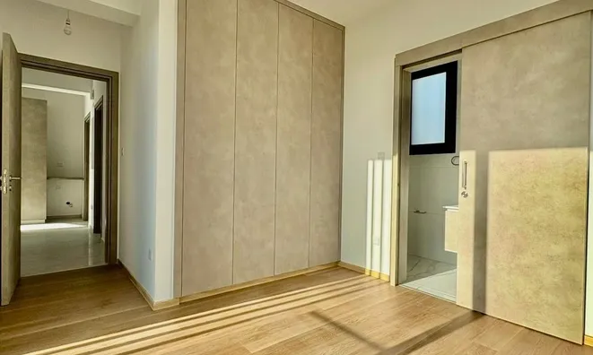 Недвижимость 2 Bedroom Penthouse Apartment For Sale in Mesa Geitonia, Limassol: 8