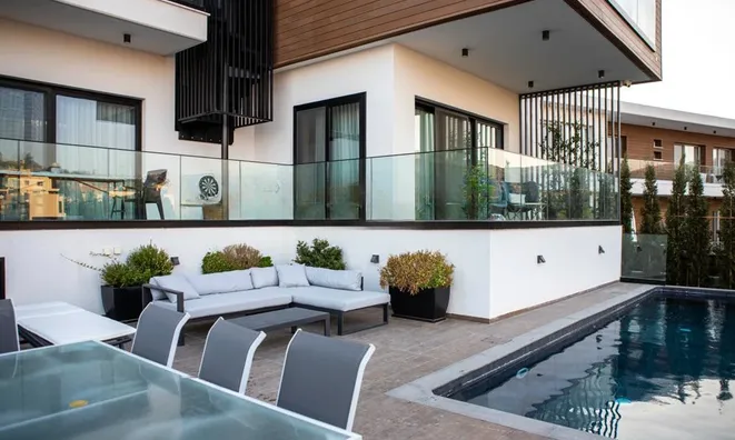 Недвижимость 5 Bedroom Villa For sale in Agios Athanasios, Limassol: 5