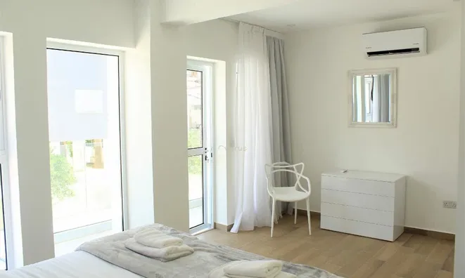 Недвижимость 2 Bedroom Apartment For sale in Germasogeia, Limassol: 3