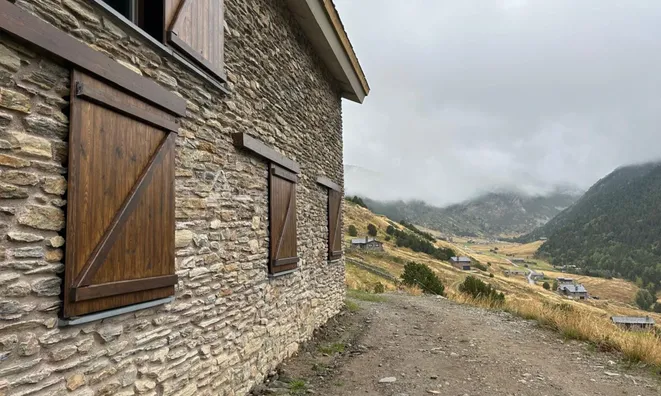Недвижимость Chalet for sale in Canillo, 3 bedrooms: 35