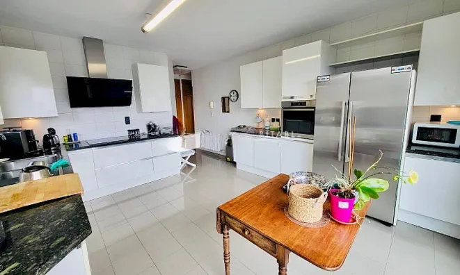 Недвижимость Exceptional chalet with elevator, spa, garden, south facing: 8