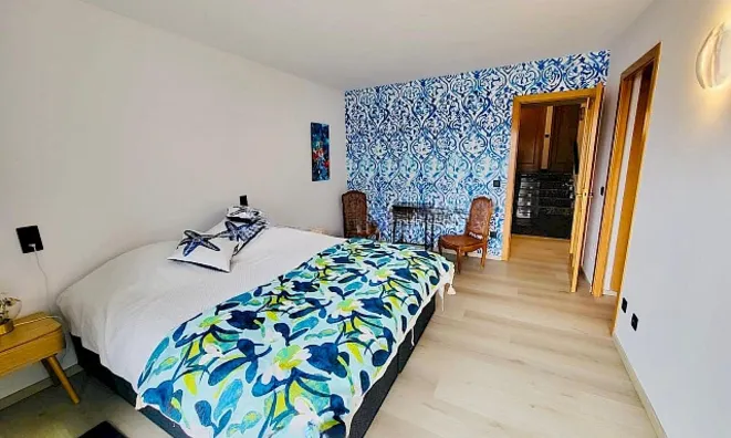 Недвижимость Exceptional chalet with elevator, spa, garden, south facing: 13