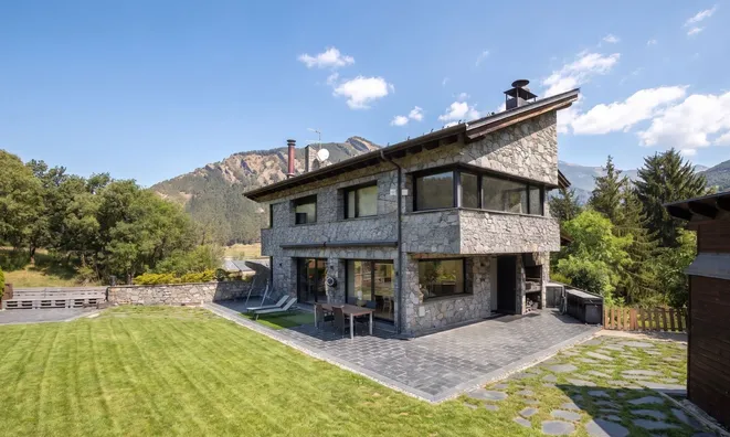 Недвижимость Chalet for sale in Ordino, 4 bedrooms: 2