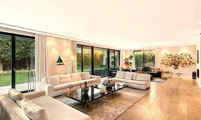 Недвижимость Villa 11 rooms: 4