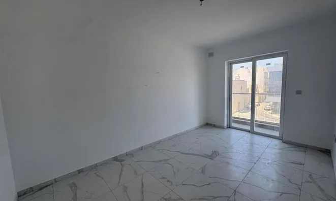 Недвижимость Santa Venera Central Flats: 3