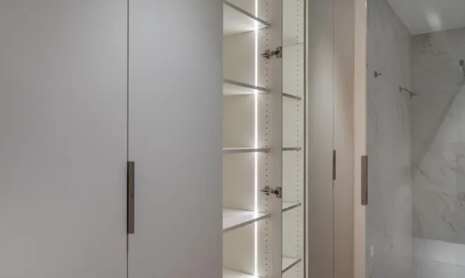 Недвижимость Apartment 6 rooms: 13