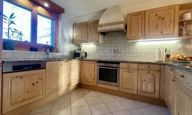 Недвижимость Row house 6 rooms: 5