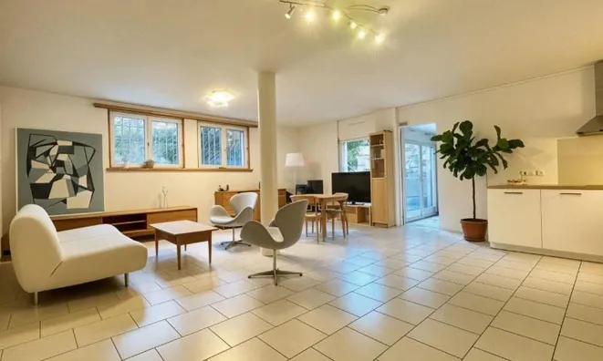 Недвижимость Row house 6 rooms: 10