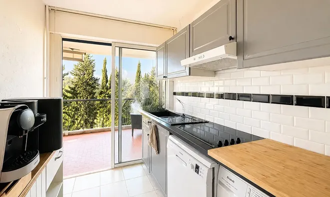 Недвижимость Villa La Napoule: 6