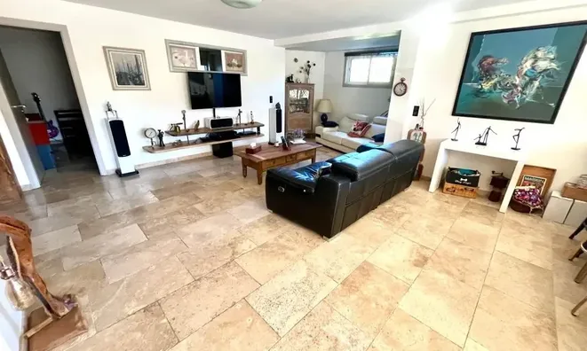 Недвижимость Villa La Bocca: 5